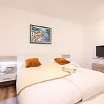 Premium Nessi With Pool & Seaview