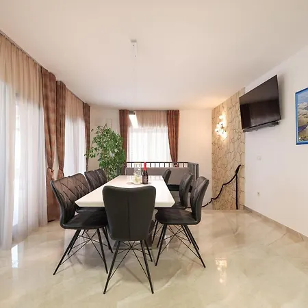 Βίλα Premium Nessi With Pool & Seaview *