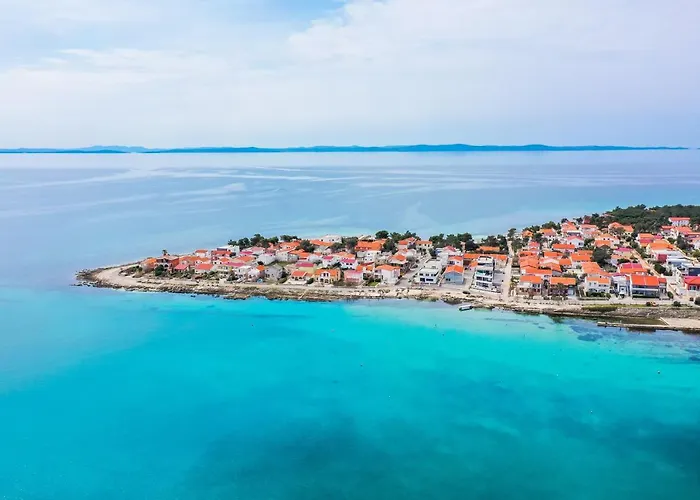 Premium Nessi With Pool & Seaview Vila