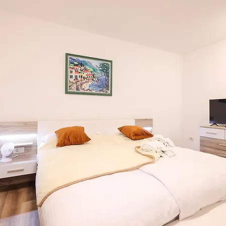 Premium Nessi With Pool & Seaview