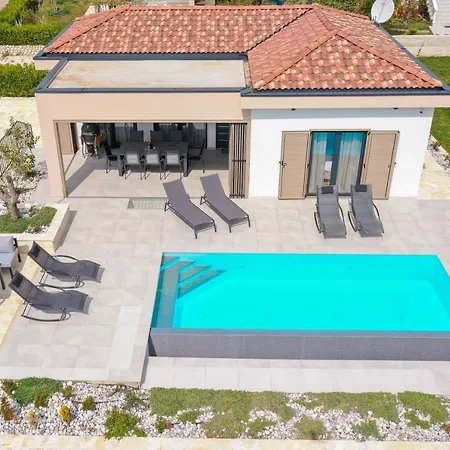 Premium Nessi With Pool & Seaview Villa Vir