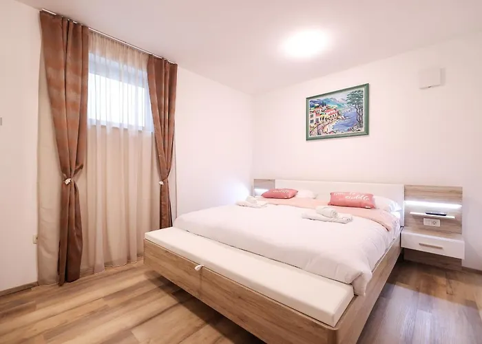 Premium Nessi With Pool & Seaview Вилла Вир